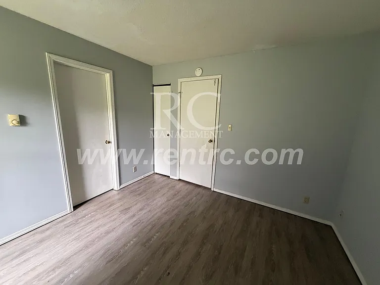 123-13 W Attica St #W — Photo 11