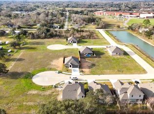15803 Red Maple Ln, Santa Fe, TX 77517