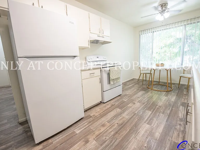 Aspen Pines — Photo 141