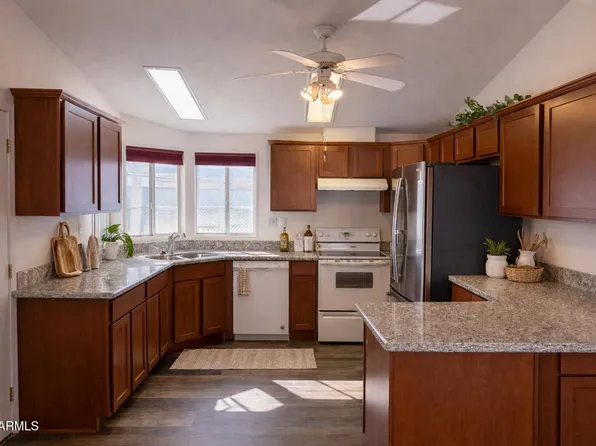 3700 S Tomahawk Road #13, Apache Junction, AZ 85119