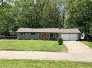 4083 Sam Snead Dr, Flint, MI 48506