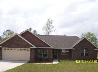 107 Summit Dr, Carriere, MS 39426