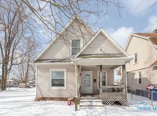 738 Yondota St, Toledo, OH 43605