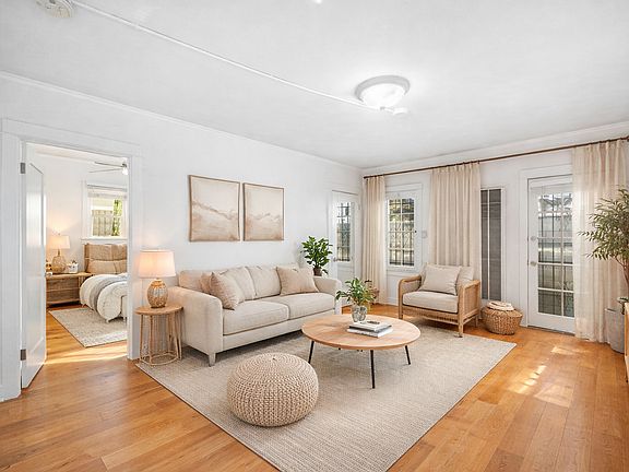 4th image of 5414 Fountain Ave #5418
