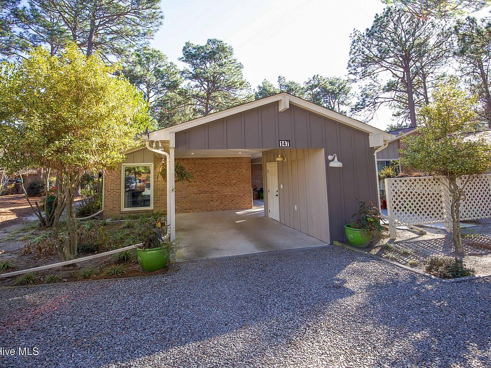 1st image of 147 Knollwood Dr
