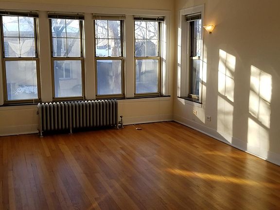 2nd image of 7300 N Hamilton Ave #2