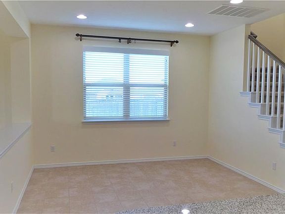 3rd image of 704 Carillion Dr