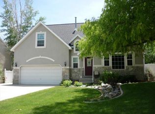 4025 W Laurel Ridge Dr, West Jordan, UT 84088