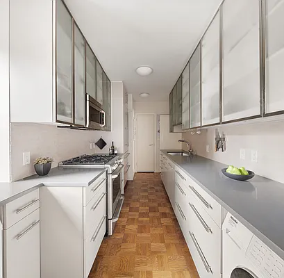 Sold by Compass | media 20