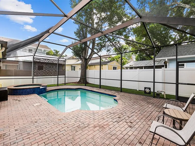 2915 W Bay View Ave — Photo 43