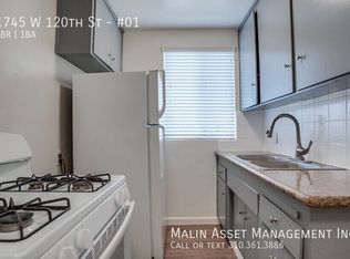 1745 W 120th St APT 1, Los Angeles, CA 90047