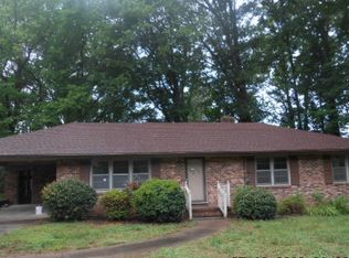 2006 River Rd, South Boston, VA 24592