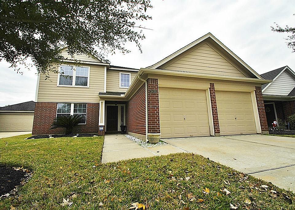 1st image of 1435 Sand Lake Ln