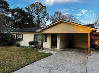200 Belle Dame Dr, Lafayette, LA 70506