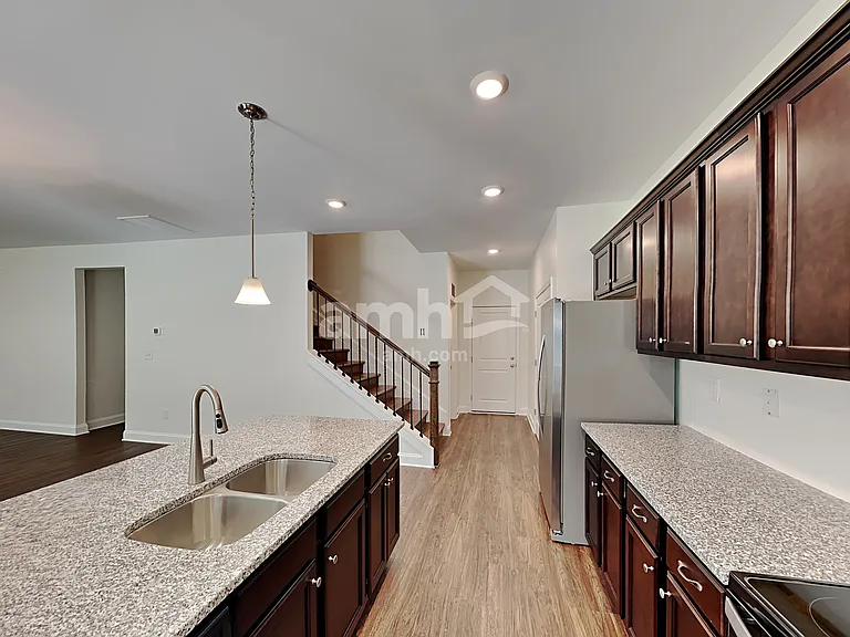 1130 Bethany Dallas Dr — Photo 4