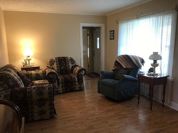 2nd image of 49 Evans Hts