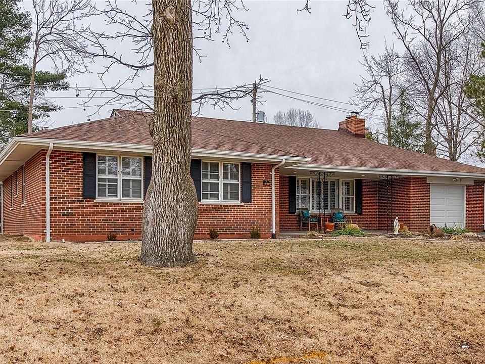 1st image of 701 Jamaica Ct