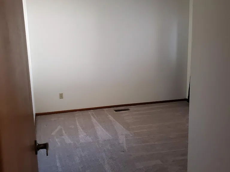 127 Jerry Liefert Dr — Photo 8