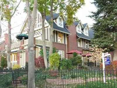 700 N Emerson St, Denver, CO, 80218