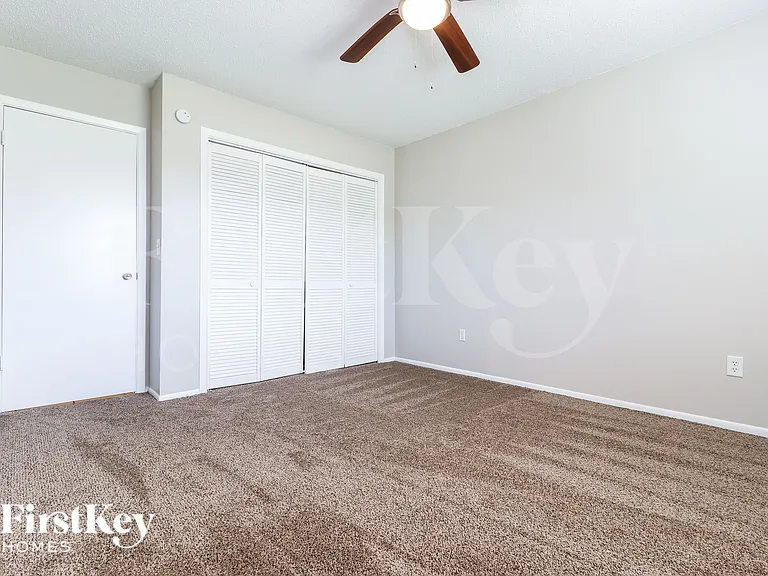 7704 Riverdale Dr — Photo 11