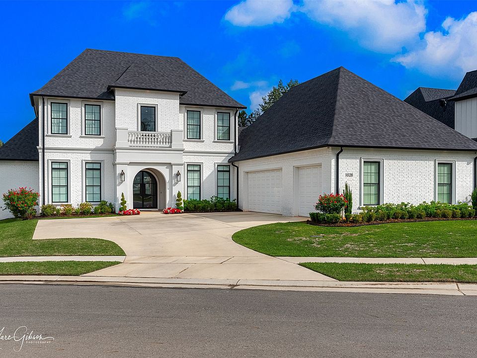 1st image of 1028 Horizon Hill Dr