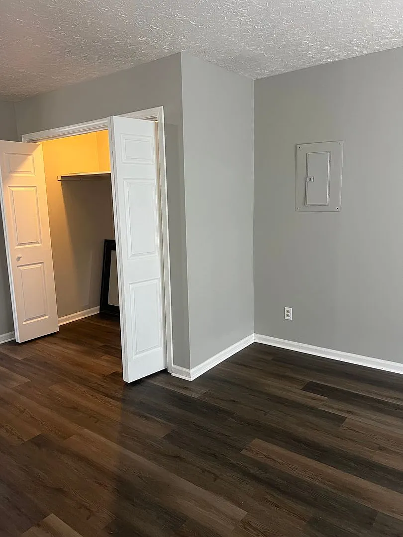 101 John Paul Rd — Photo 4
