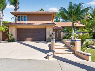 2740 Cardinal Dr, Costa Mesa, CA 92626