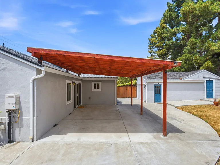 1680 Grove Way — Photo 38