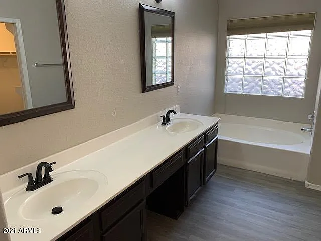 442 W El Freda Rd — Photo 9