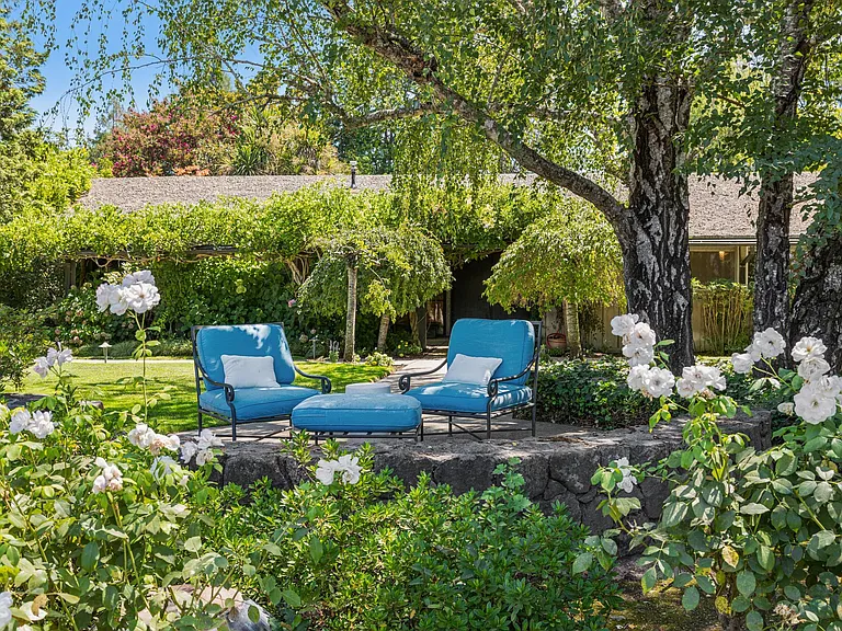 1819 Zinfandel Ln — Photo 63