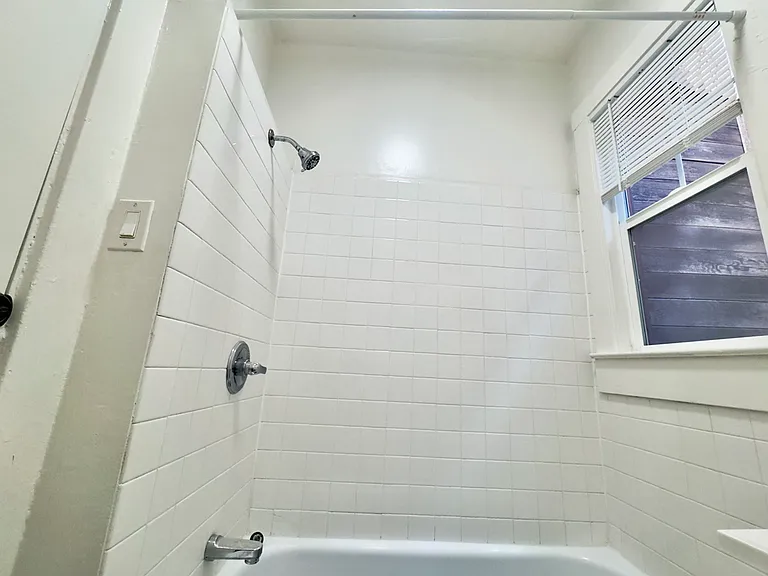 3647 West St — Photo 33