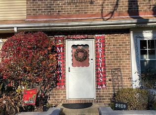 236 Liberty Bell Ct, North Brunswick, NJ 08902