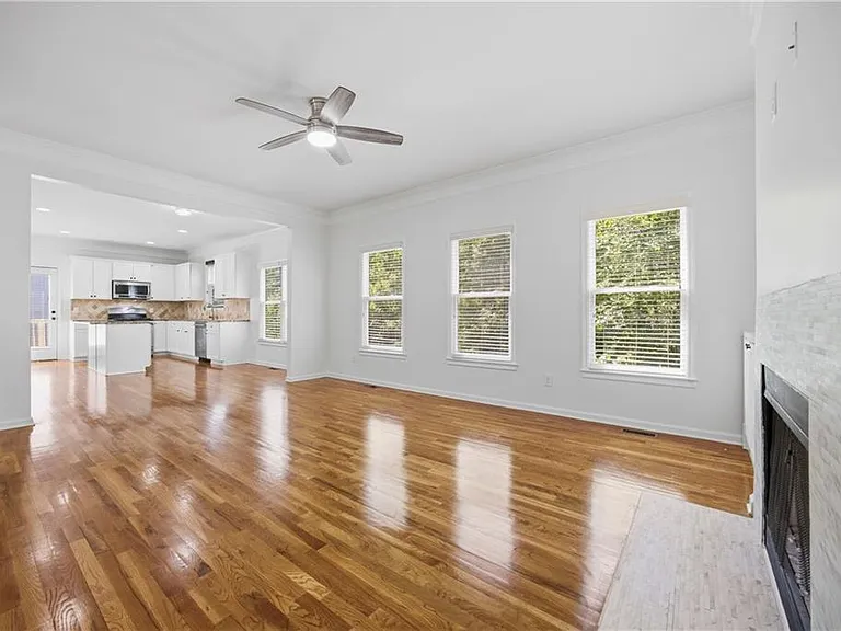 455 Park Place Ct — Photo 9
