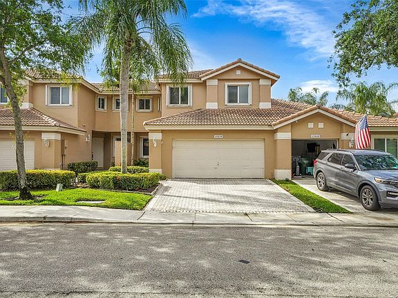 4th image of 15830 SW 12th Street