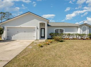 33 Riverside Ln, Palm Coast, FL 32164