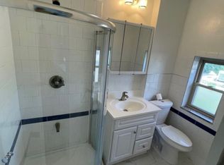 15 7th St #2, Pelham, NY 10803