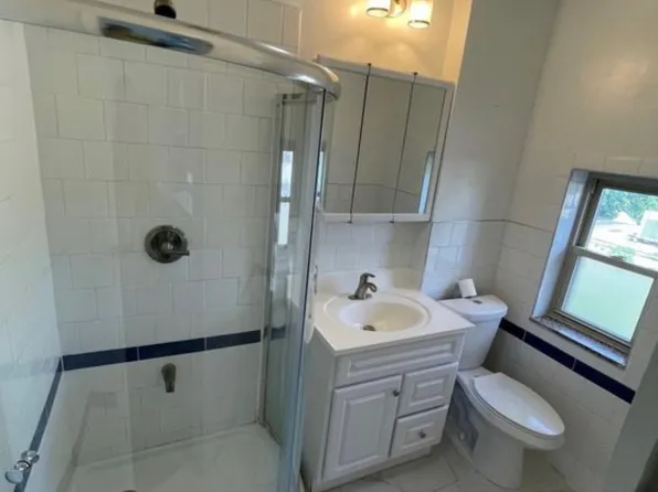 15 7th St #2, Pelham, NY 10803