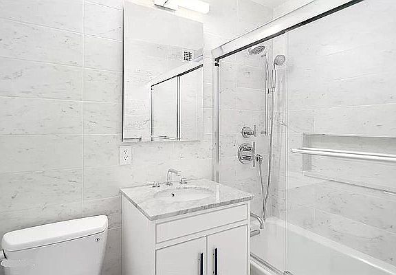 5th image of 400 E 54th St APT 16E