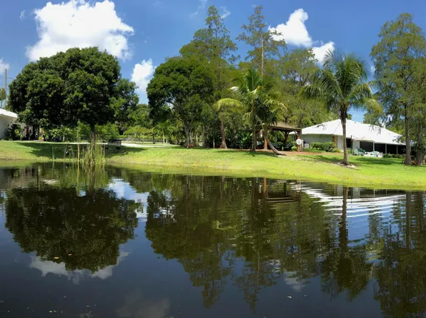 180 Elaine Road, West Palm Beach, FL 33415