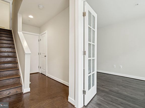 5th image of 16206 Decker Pl