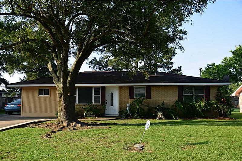 1st image of 1221 Elizabeth St