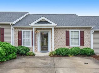 2037 Pin Oak Pl, Cramerton, NC 28032