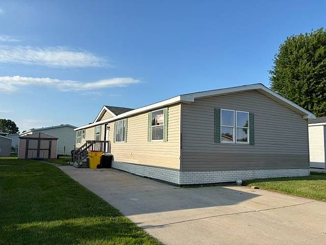 1st image of 33313 Fern Ct