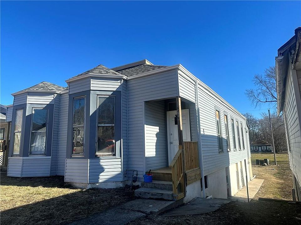 1st image of 1005-1007 S 16th St