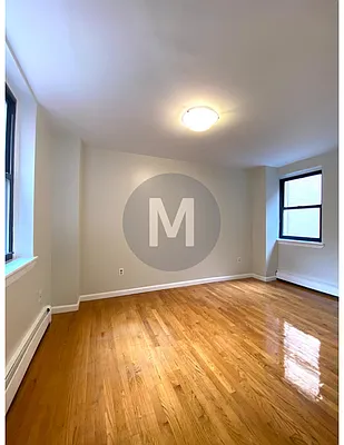 Rented by Kaden Realty | media 7