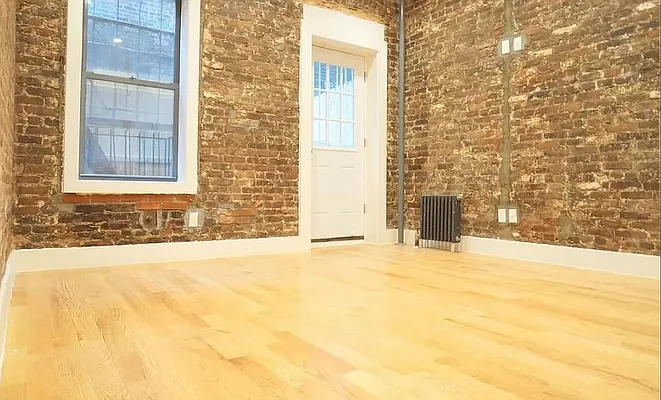 Rented by Compass | media 9