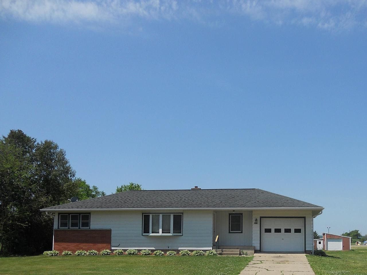 420 South Preston Avenue, Reedsburg, WI 53959 Zillow