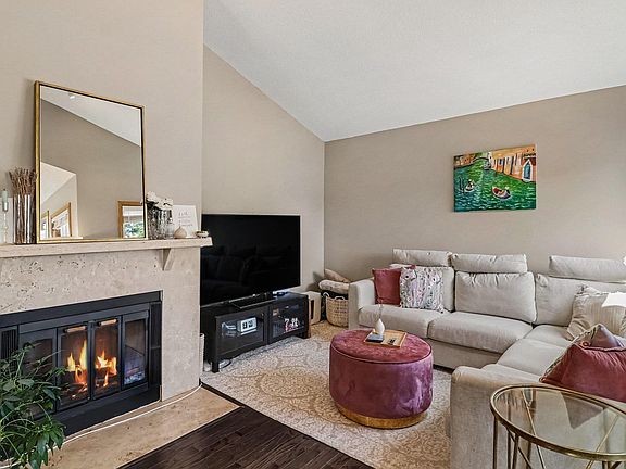 5th image of 1306 Boardwalk Pl