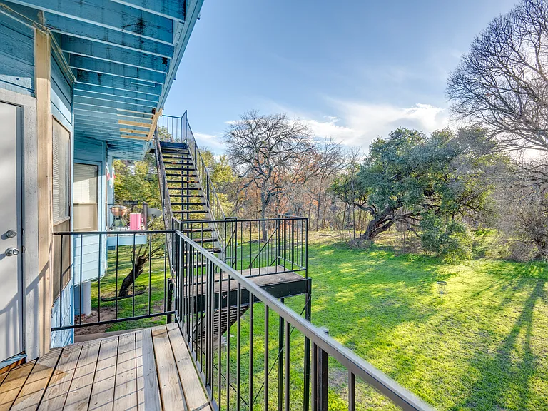 5304 Indio Cv #B — Photo 23