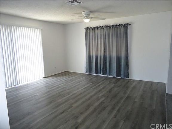 4th image of 16389 Iris Dr